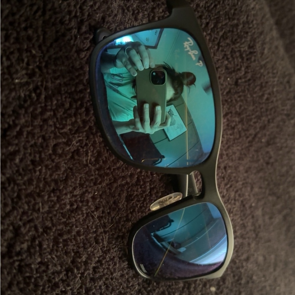 Raybans. Chormance. Worn a few times, very well taken care of. No scammers.